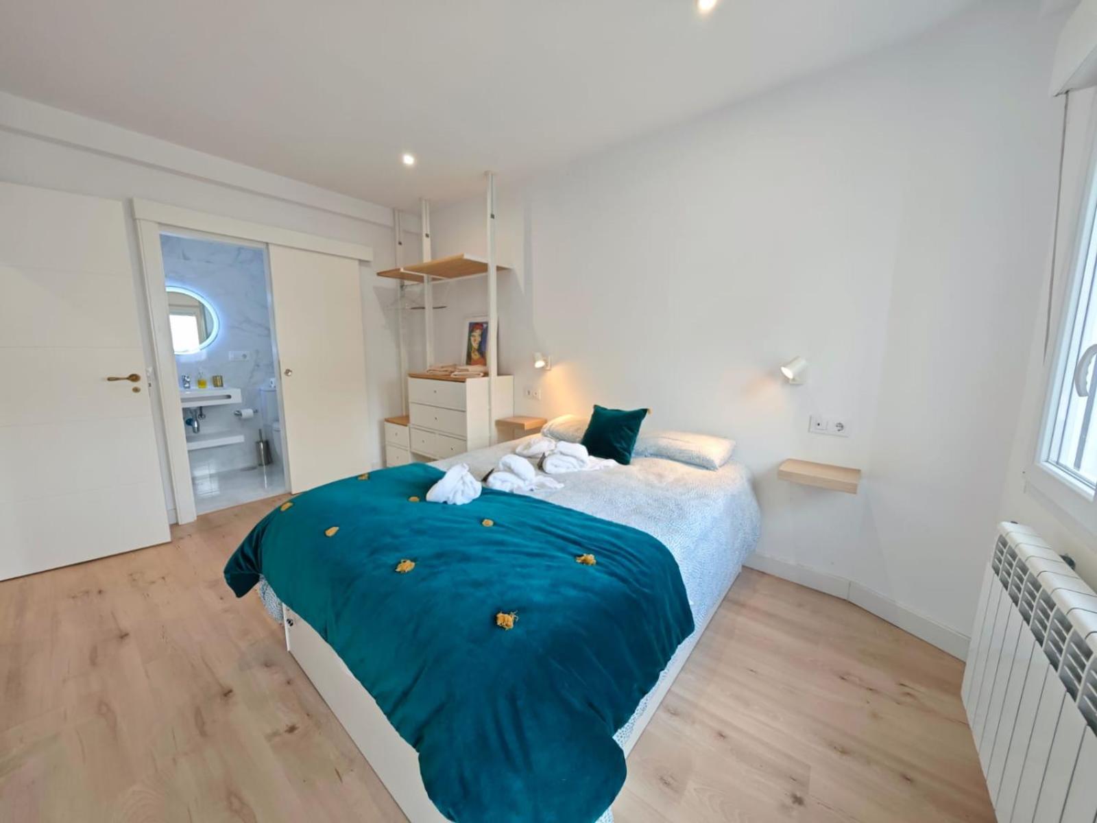 Tomas Paredes, Vigo, 3 Habitaciones Buitenkant foto